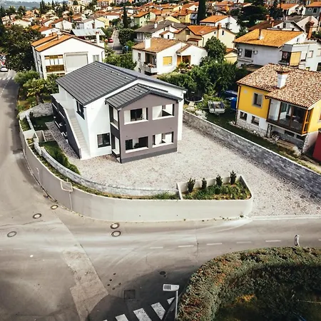 Sunsea Apartment